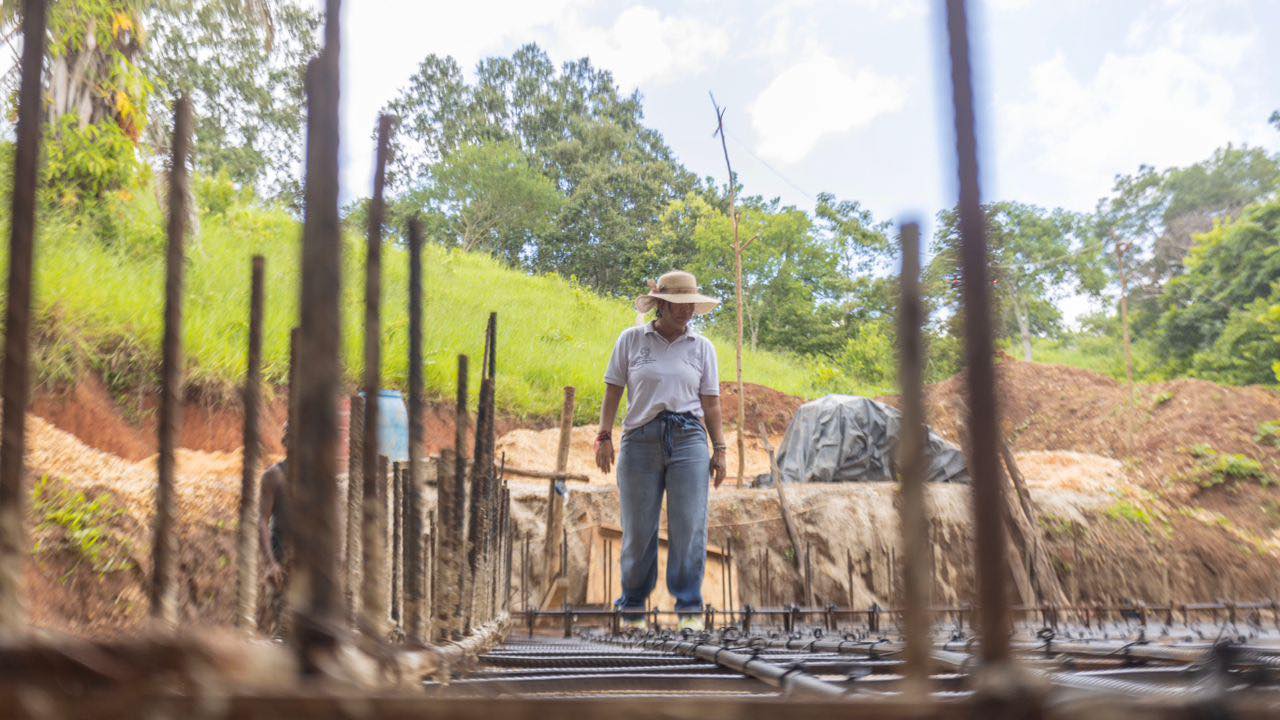 Avances En La Construcci N Del C Rcamo De La Comunidad De Tierra